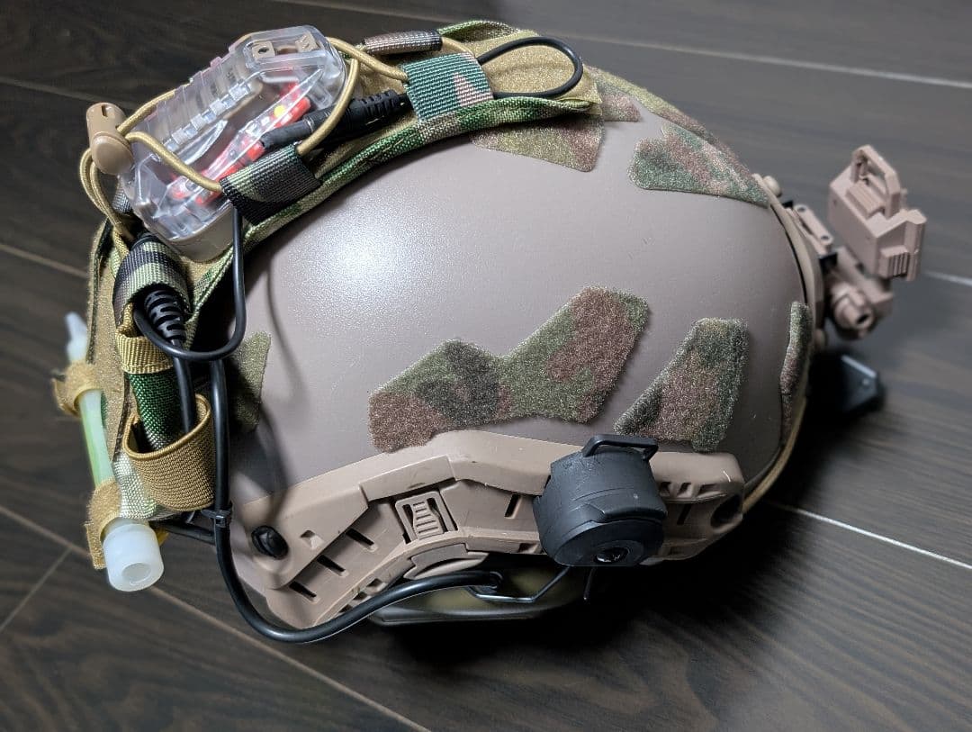 OPS CORE 特殊部隊 ヘルメット navy seals マルチカム