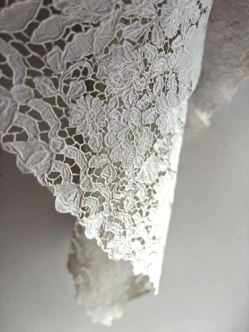 789 フランスアンティーク 美しいエンブロイダリーレース クロス 蚤の市購入