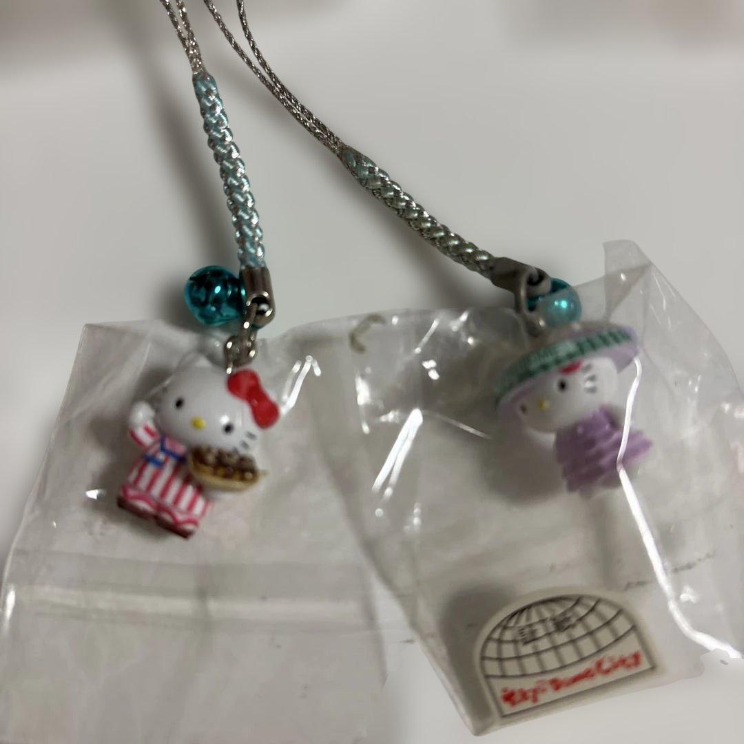 【未使用】ハローキティ ご当地根付けストラップとファスナーマスコット13個セット