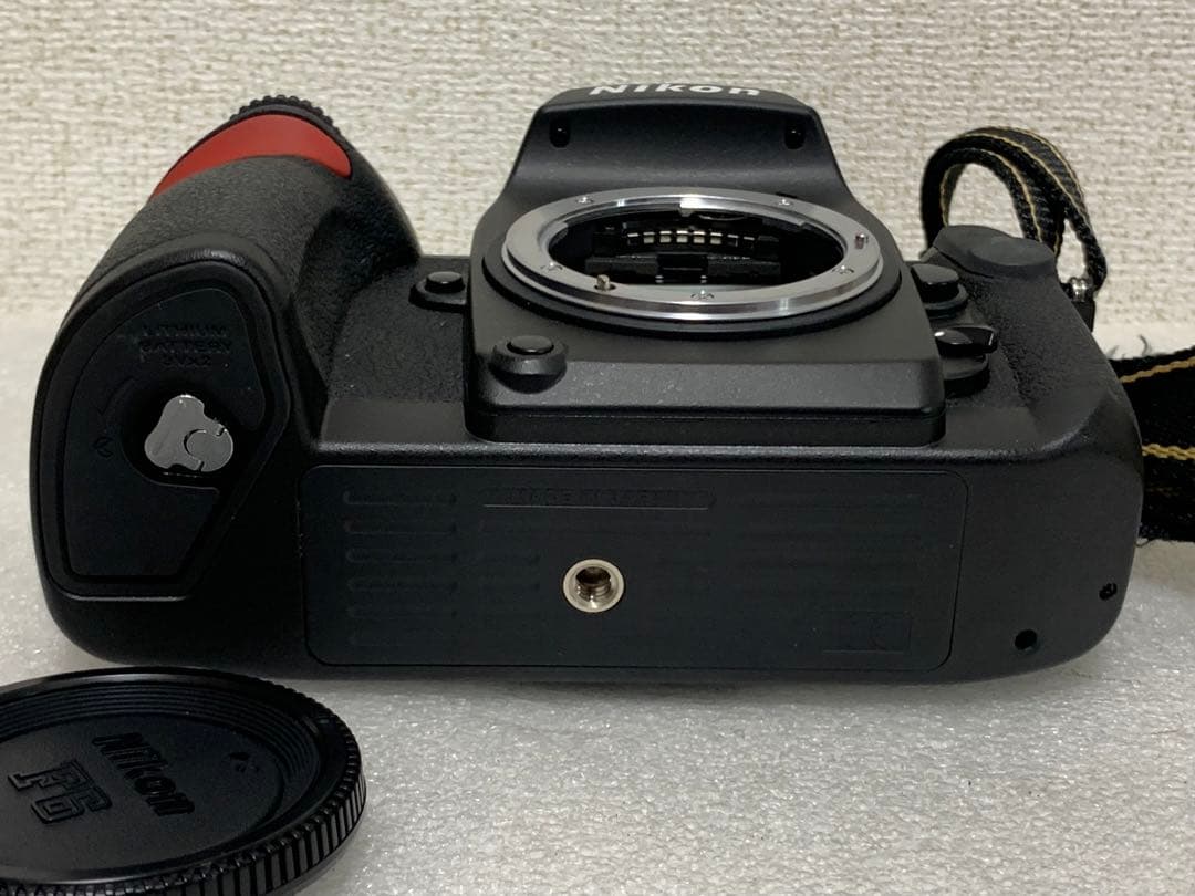 フィルムカメラ NIKON F6