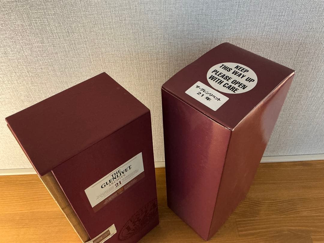 ザ・グレンリベット　アーカイブ　21年　外箱付　未開封
