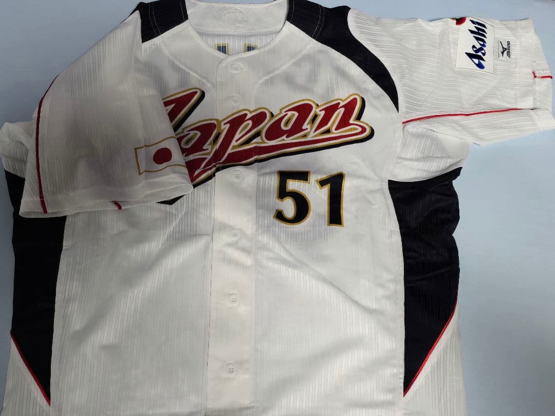 2009年侍JAPANオーセンティック MIZUNO PRO ICHIROモデル