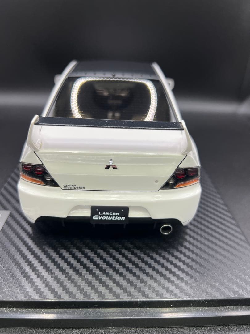 本日特価‼️イグニッションモデル ランサーエボリューション9 カスタム 1/18