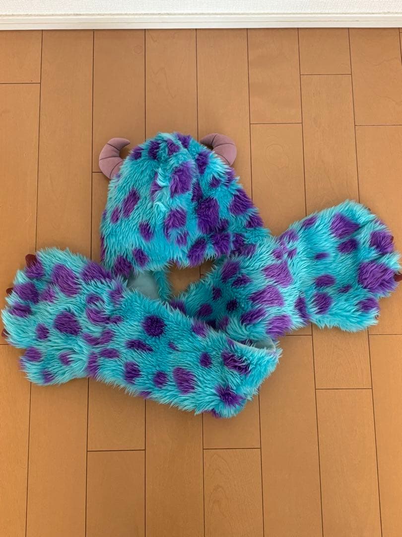 ディズニー モンスターズインク サリー マフラーキャップ