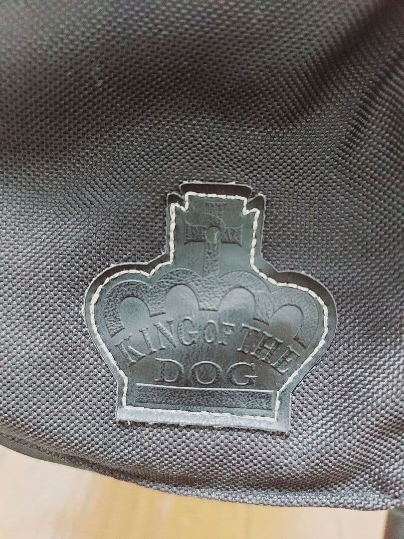 ペットパラダイス　王冠柄カート