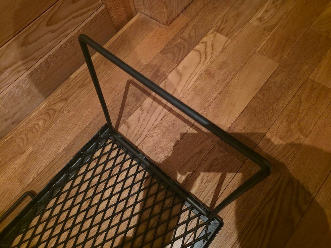 サンゾー工務店 アイアンテーブル