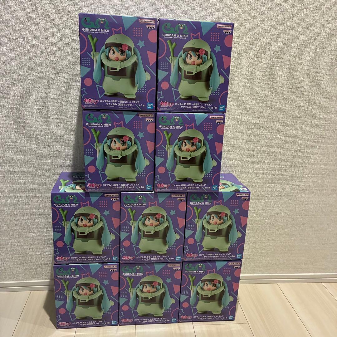 ガンダム45周年×初音ミク フィギュア ザクぐるみ 初音ミクver.
