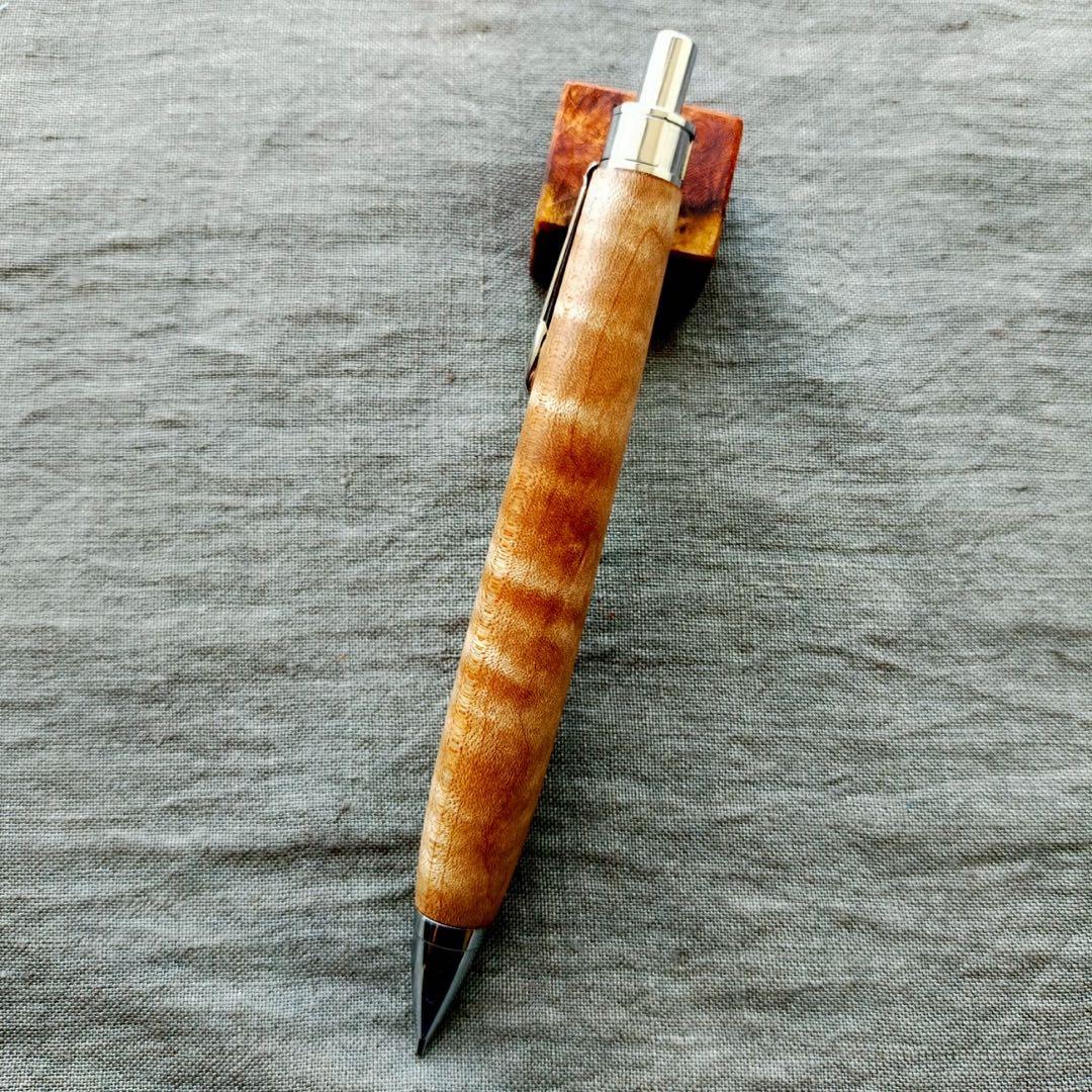 ハンドメイド　木軸シャープぺン　楓　縮杢　泡杢　0.5mm　ウッドペン　天然木