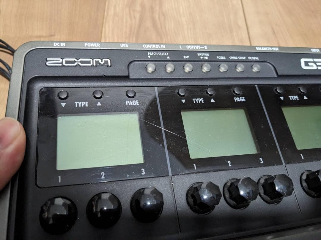 ギター ZOOM G3 Guitar Effects & Amp Simulator