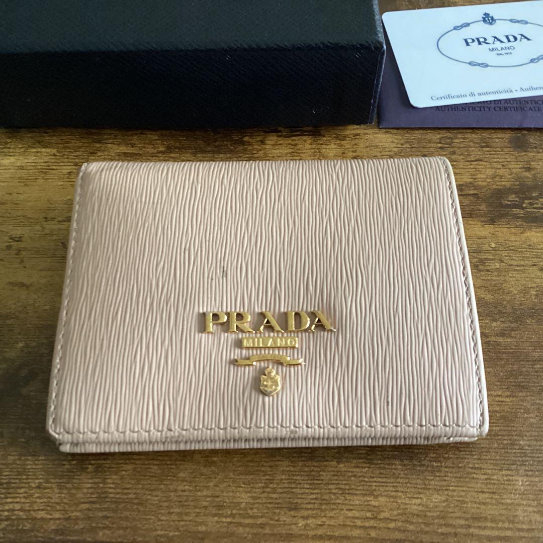 プラダ　PRADA 二つ折り財布 レザー　ベージュ　ピンク