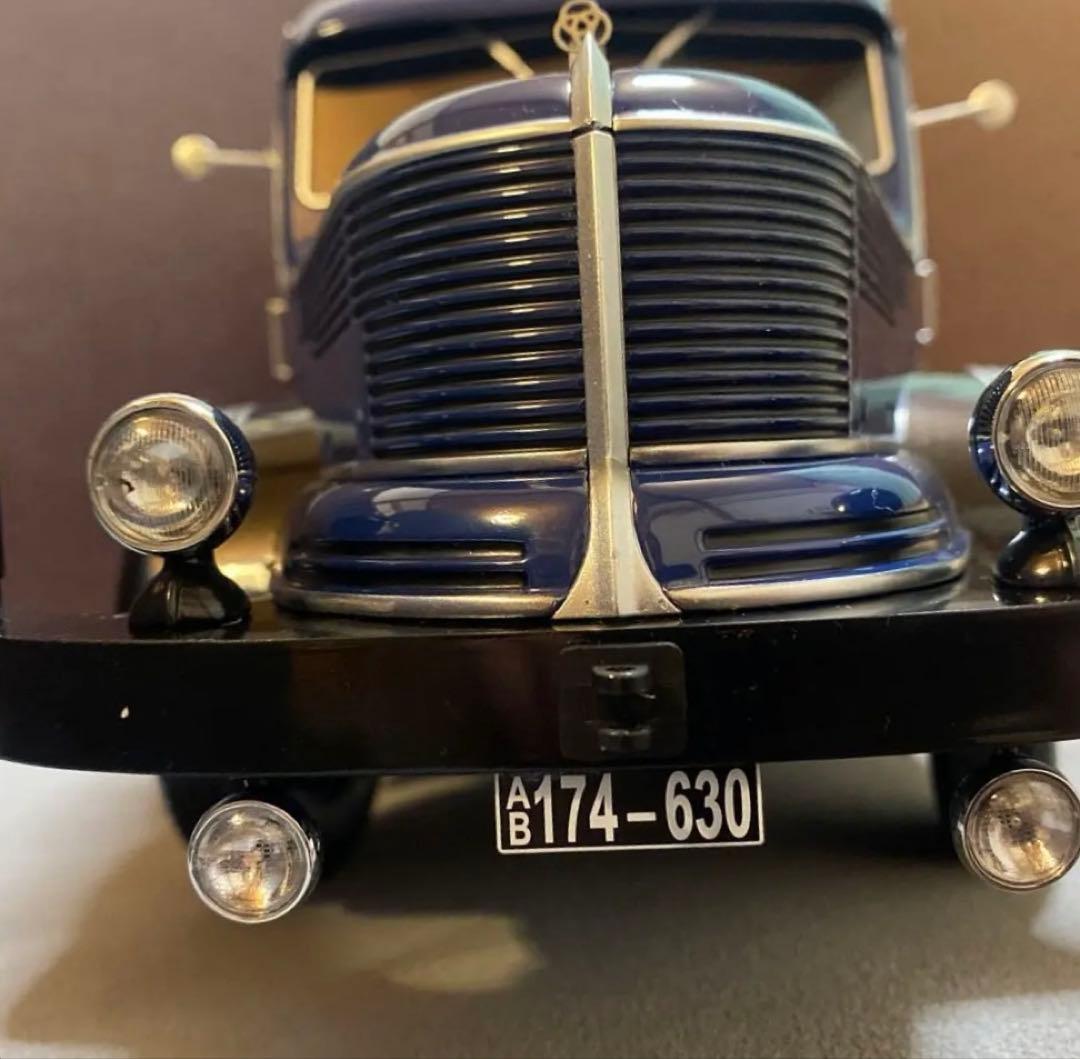 1/18 クルップ　タイタン