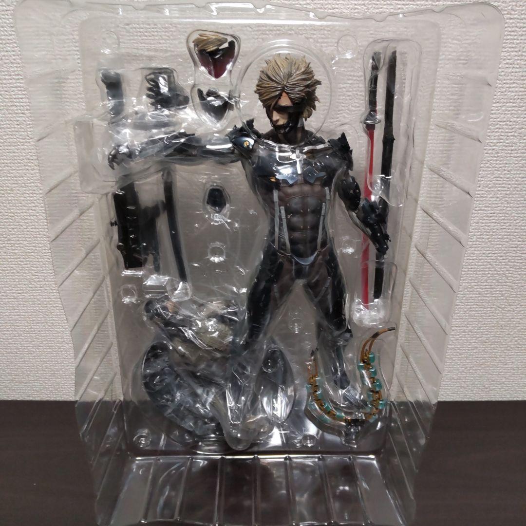 メタルギア ライジング リベンジェンス/ 雷電 1/6スケール PVCスタチュー