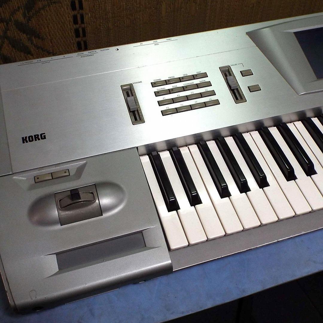 美品_最近液晶難有_KORG TRINITY 61鍵_FDD交換_取説新品_SC