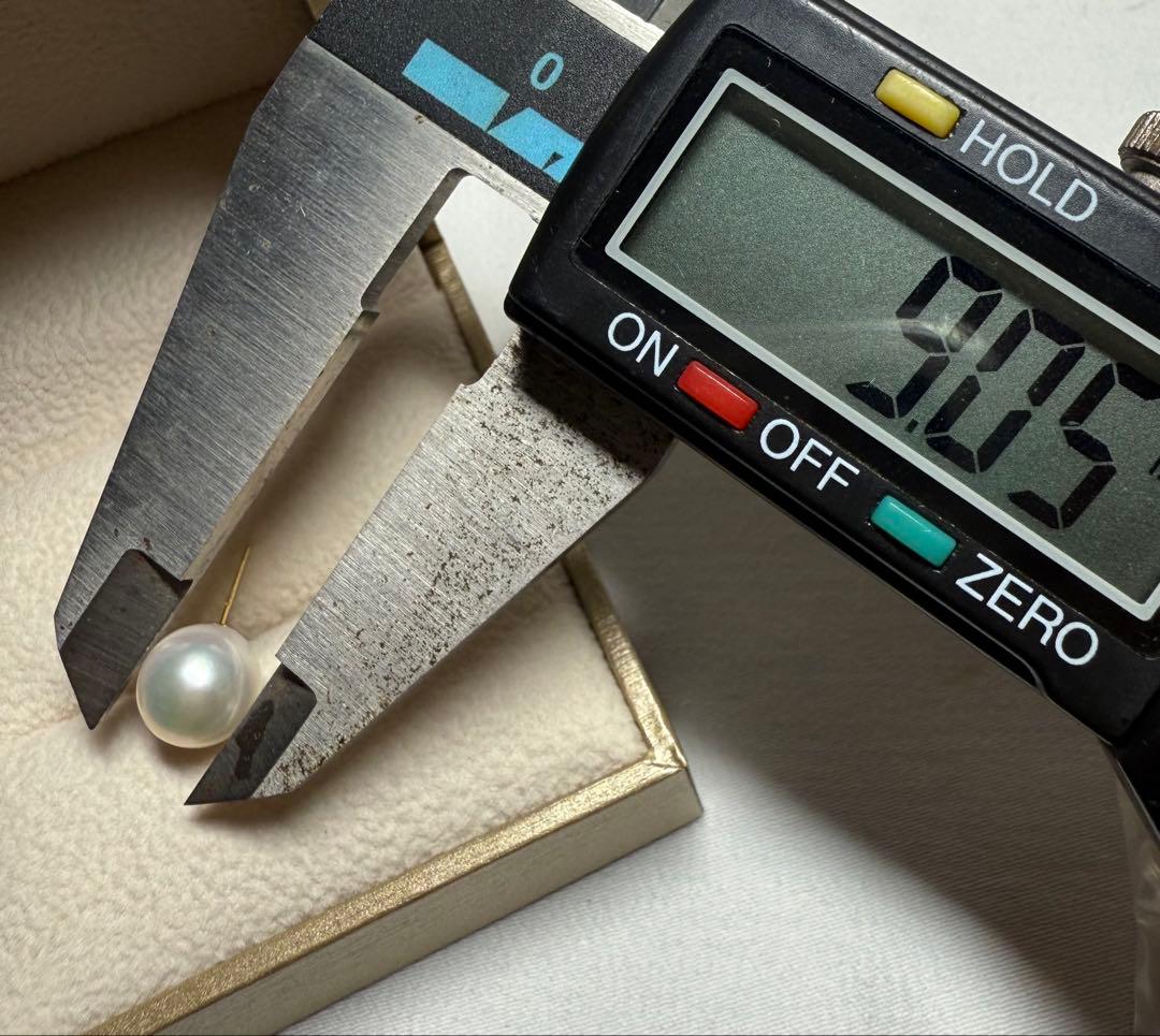 B608 アコヤ本真珠　18k金　ピアス　本物　海水 真珠　パール