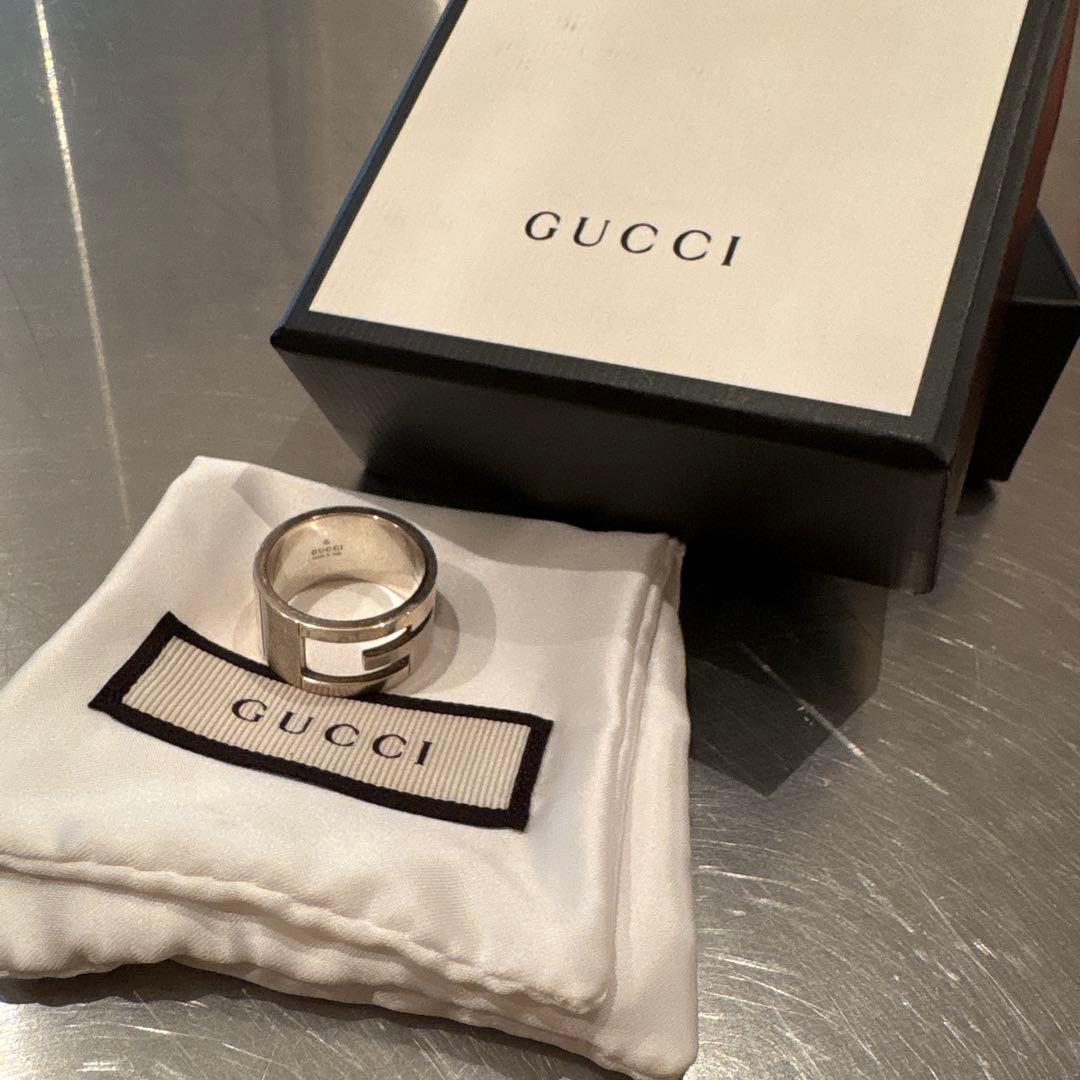 20号　GUCCI シルバー オープンリング