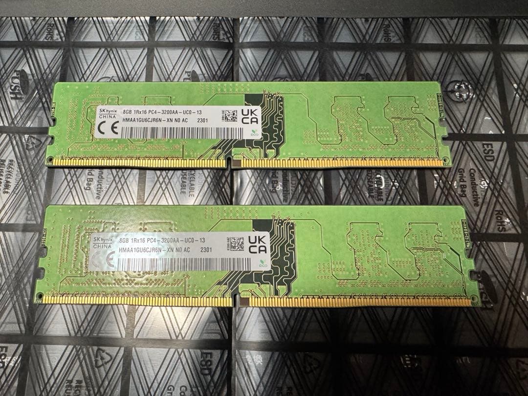 メモリ DDR4 3200Mhz 8GB×2枚 16GB SKhinx製