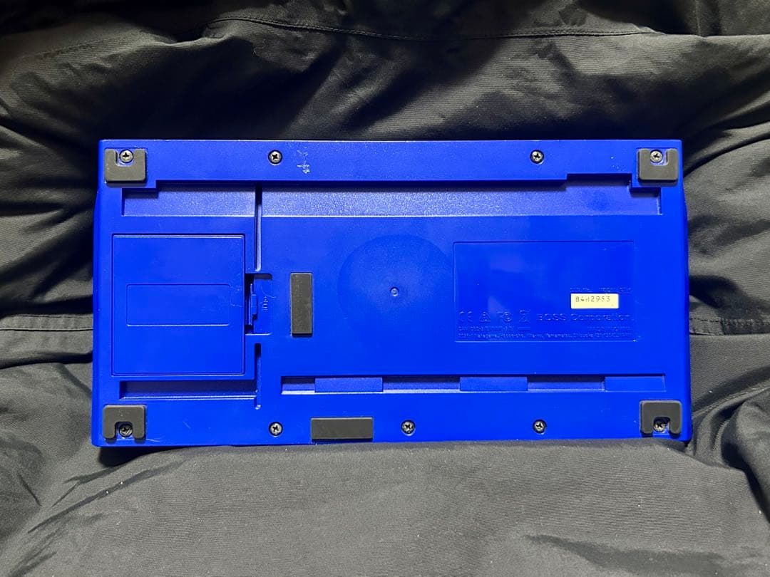 BOSS GT-1 マルチエフェクター　(ACアダプター,USBケーブル付属)