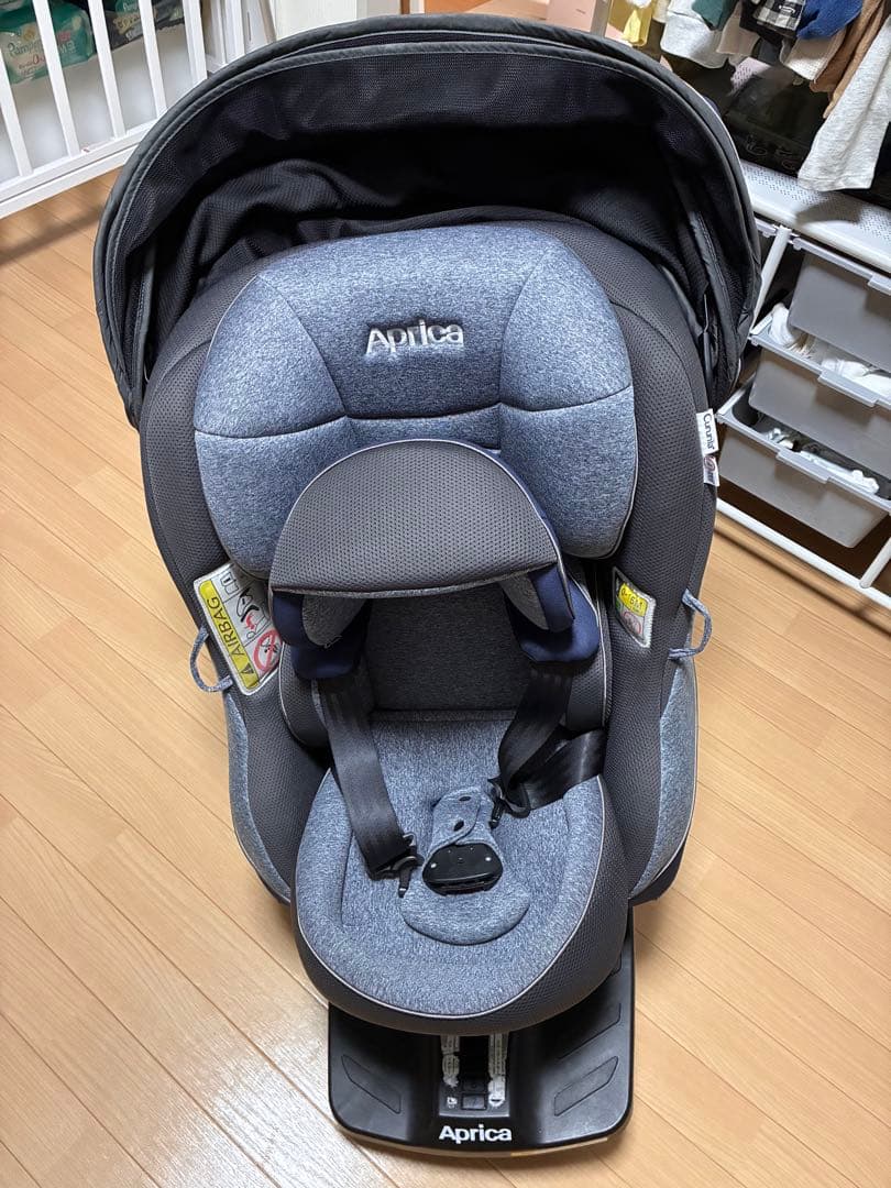 Aprica チャイルドシート ネイビー ISOFIX対応　R129基準