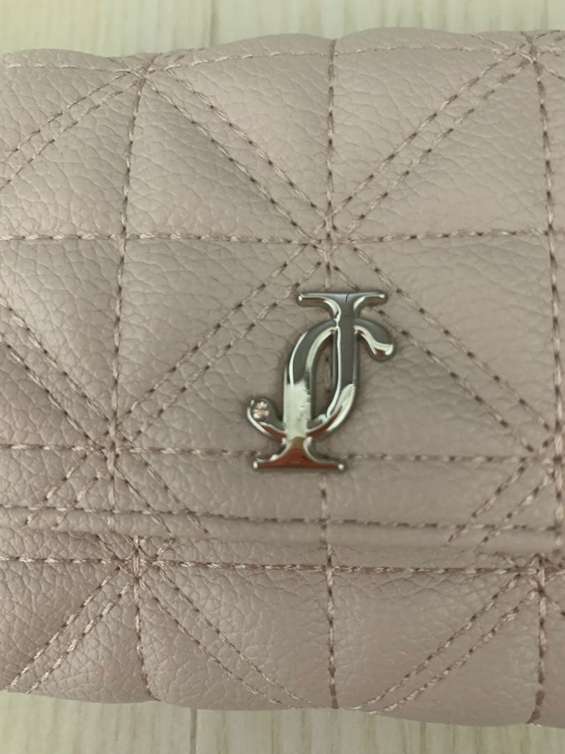 新品未使用　ジルバイジルスチュアート　クロスJキルト三つ折りウォレット