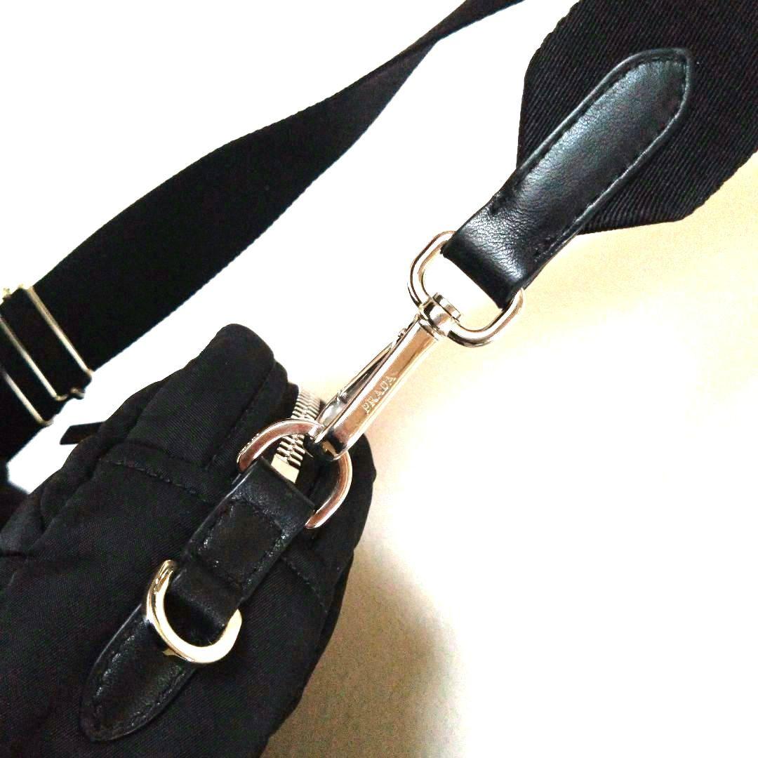 PRADA パテッドナイロンショルダーバッグ　ブラック　1BH164