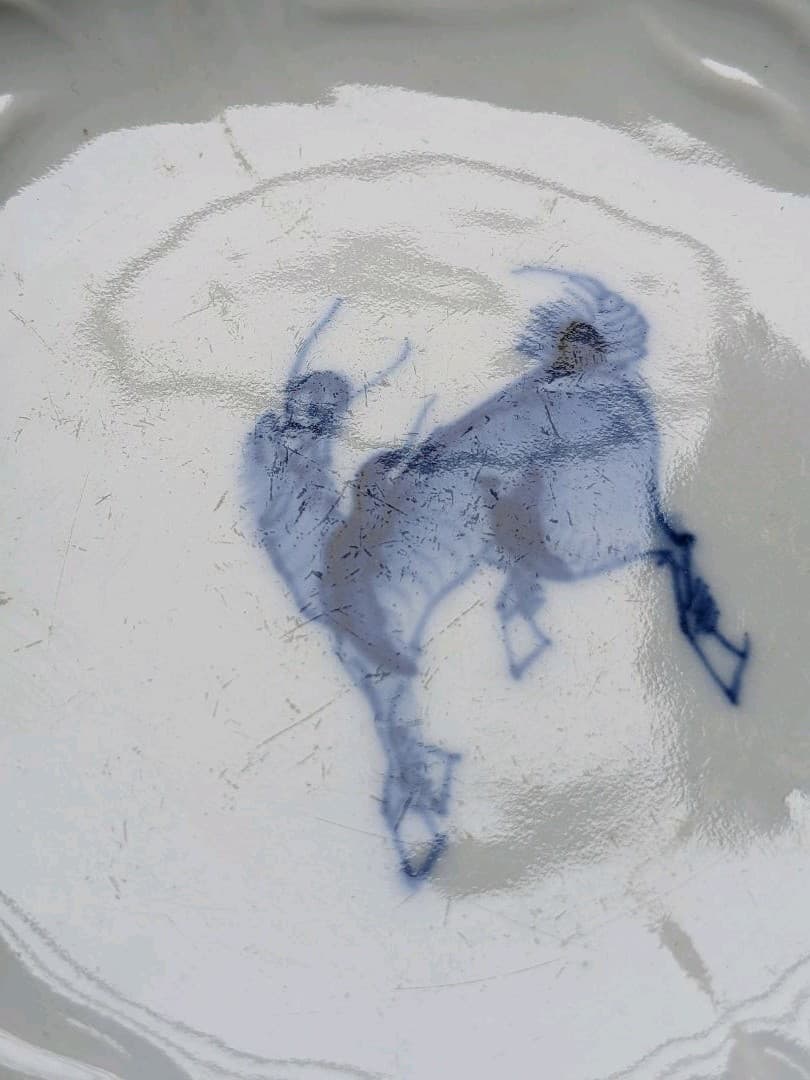 ♦古伊万里 中国古玩 染付 陽刻麒麟紋 ５寸皿 アンティーク 骨董品コレクション