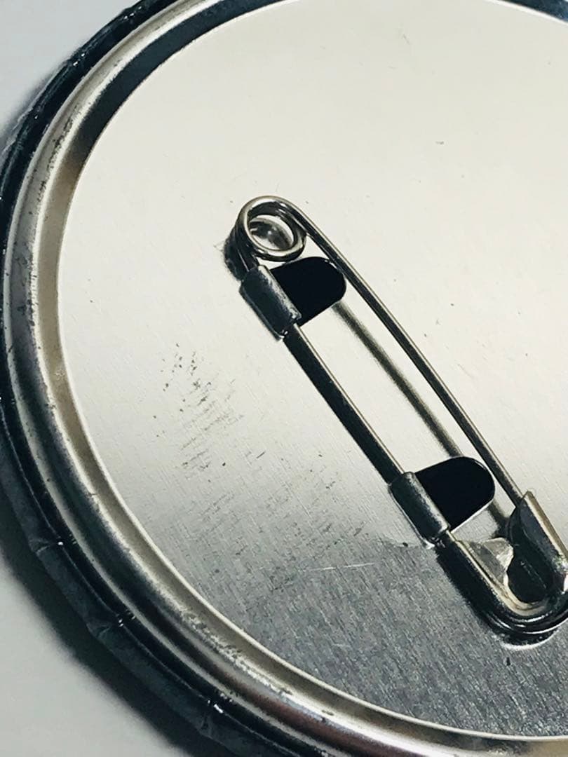 バイオハザード　ハンク　缶バッジ　カプコン　ハロウィン