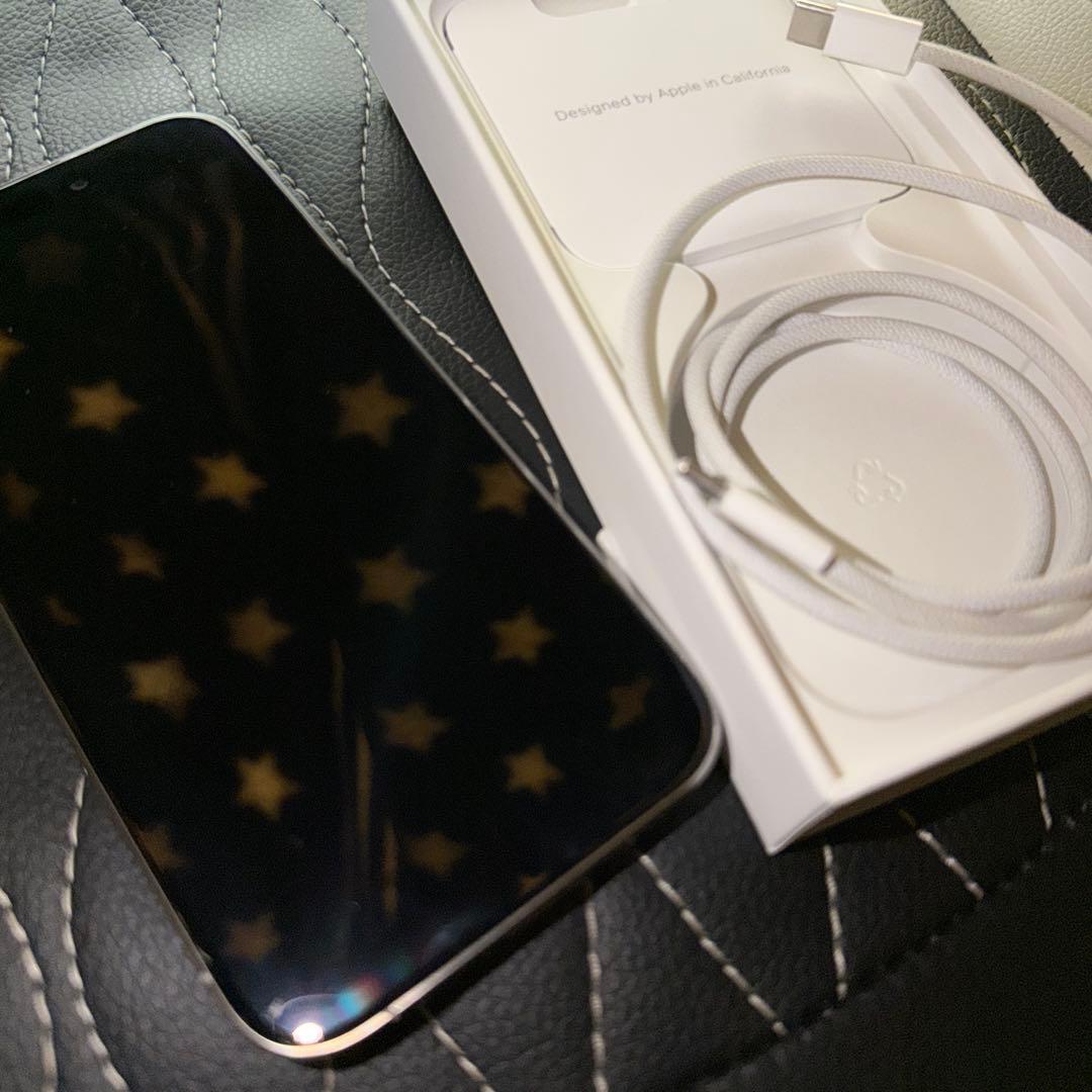 iPhone15 Pro 128GB ホワイトチタニウム