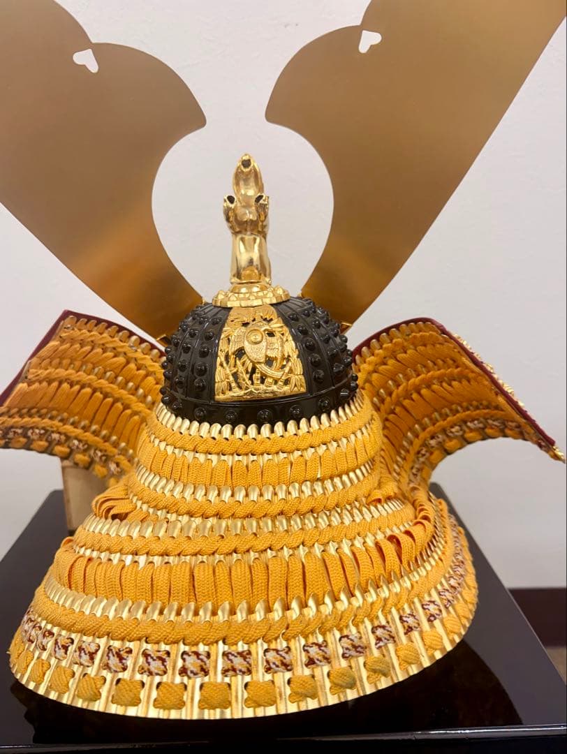 アンティーク ヴィンテージ 大鍬形之兜 五月人形 兜飾り大鼓装飾 金色 武具DD