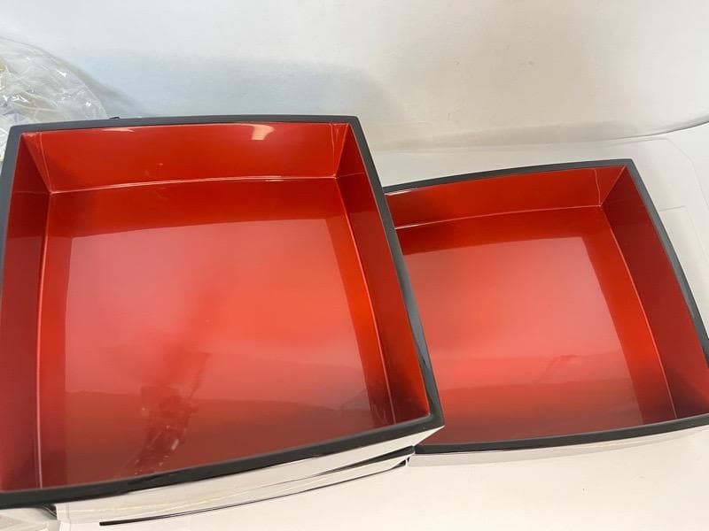 【未使用】 輪島塗 三段重 6.5寸 黒呂色 箔扇沈金　うるし工芸 なかたに