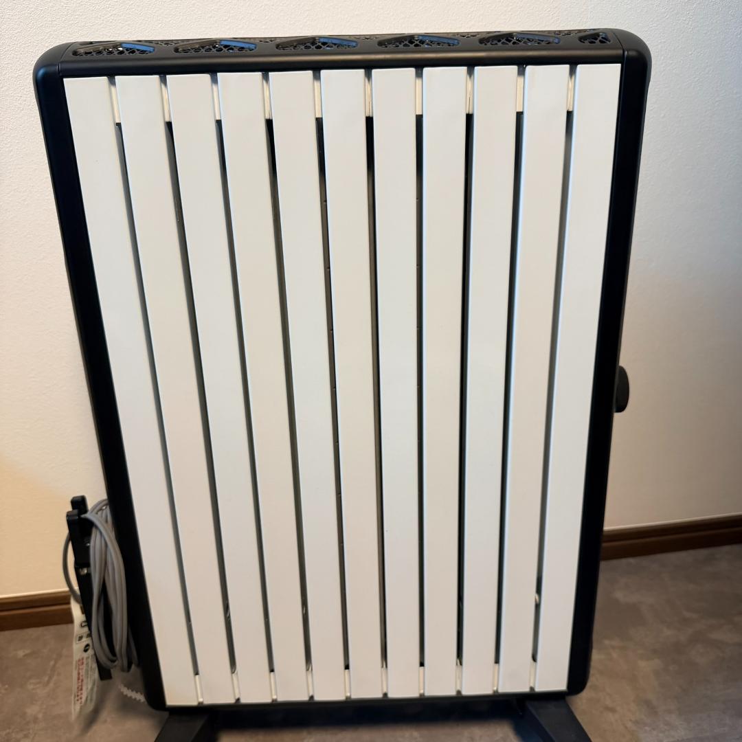 デロンギ MDHU15-BK マルチダイナミックヒーター　数字液晶の一部が未点灯