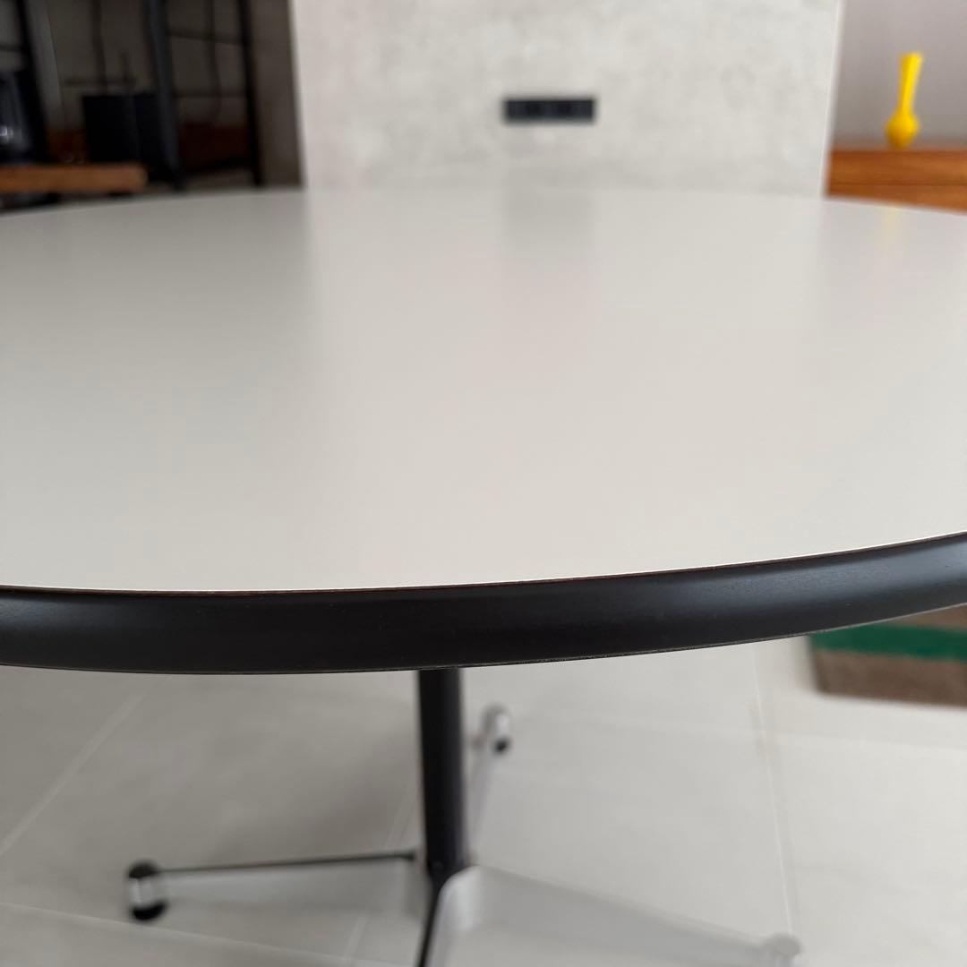 【2024年製】ハーマンミラー ダイニングテーブル herman miller