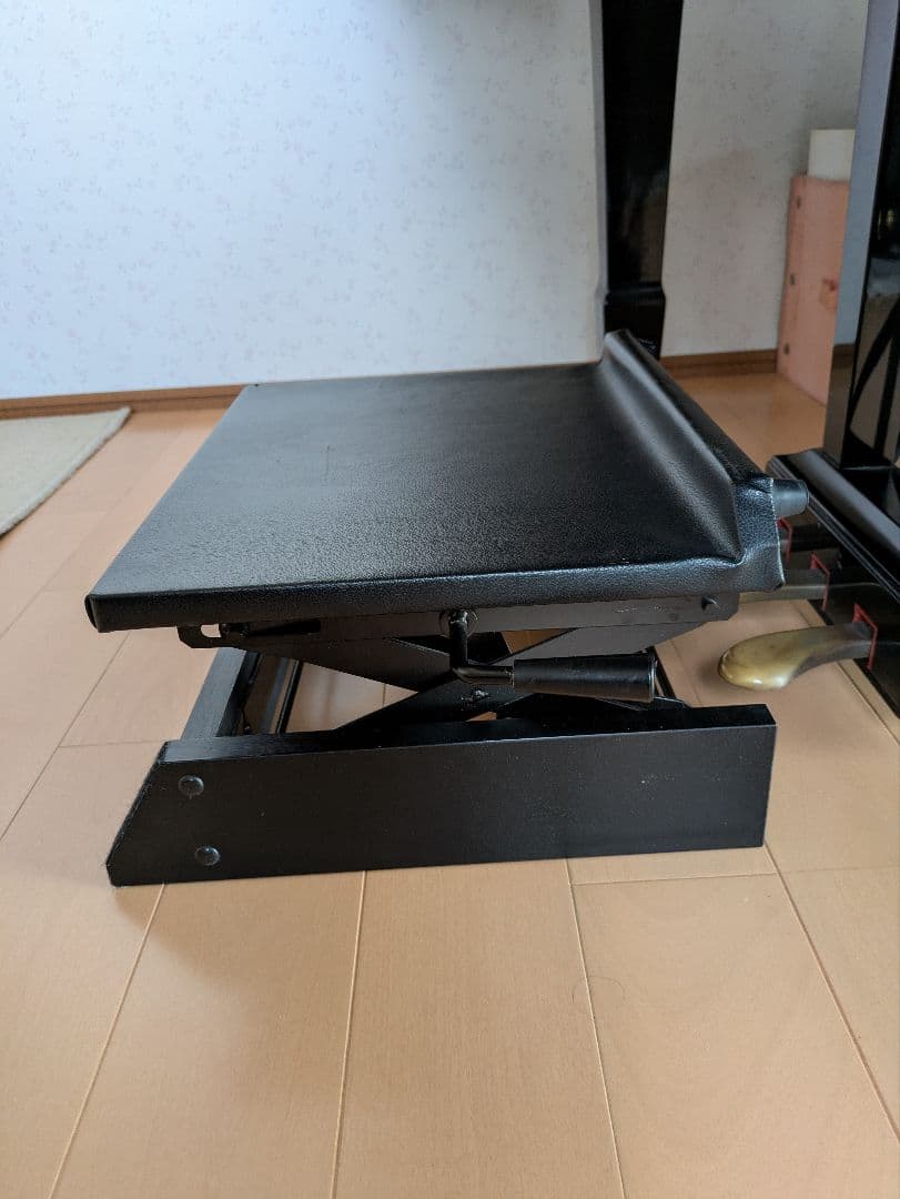 ピアノ 補助台