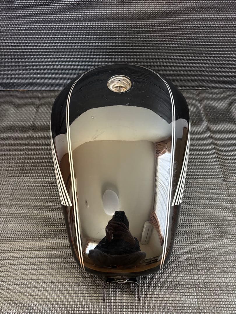 ハーレーダビッドソン スポーツスター インジェクション用タンク 4.5ガロン