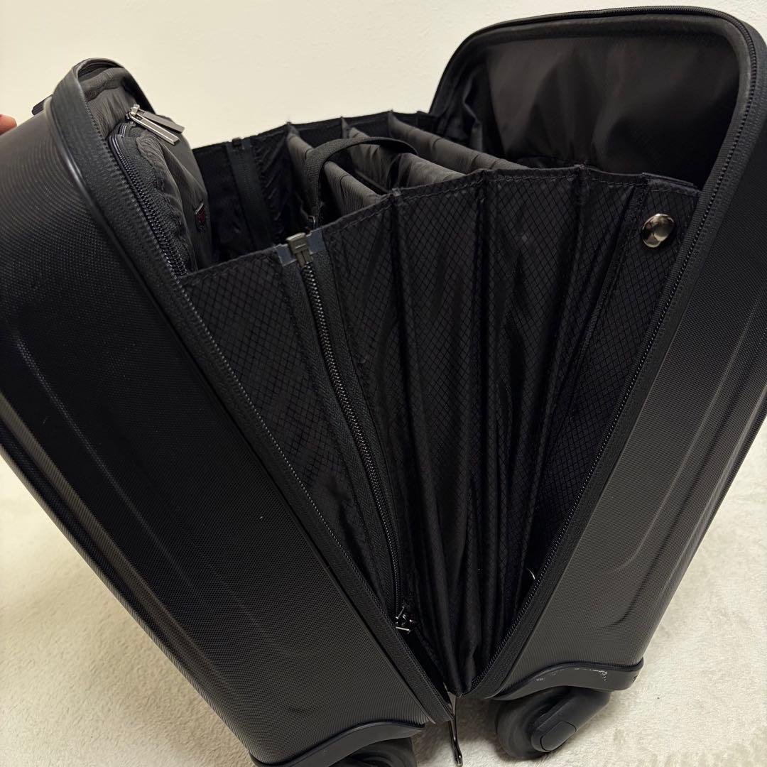 【極美品】TUMI キャリーケース 4輪 機内持ち込み 22804004D4E