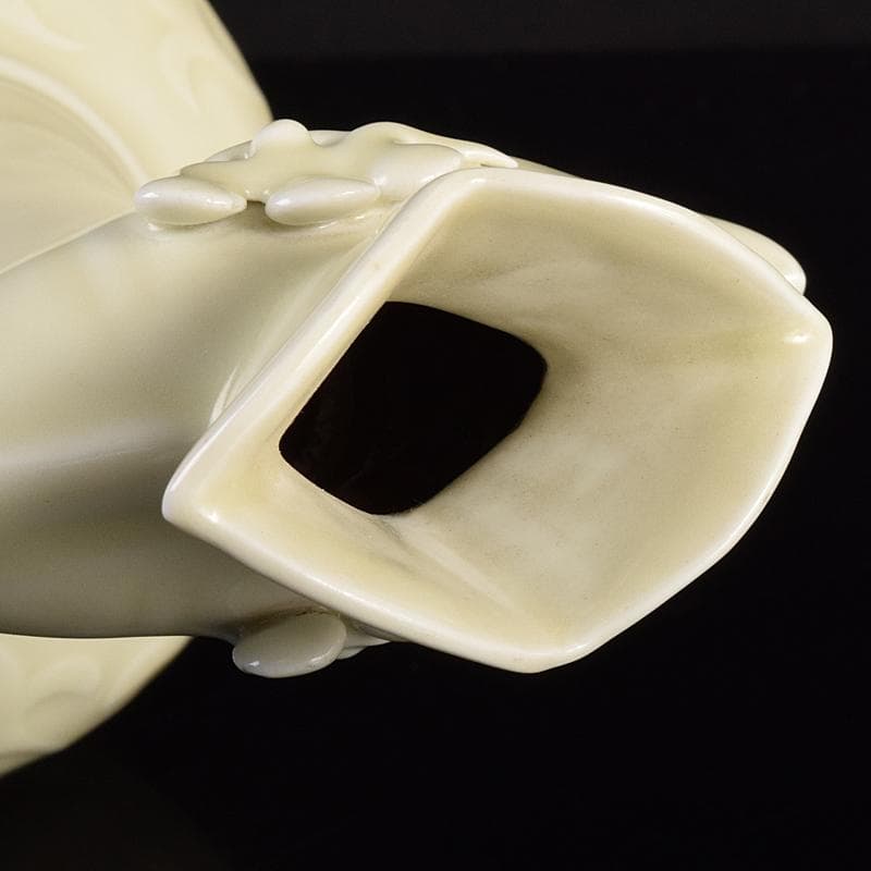 中国　官窯　白磁　陽刻　鳳凰唐草文　鳳首瓶　V　R7679