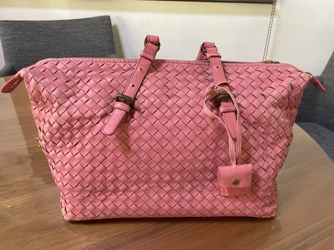 BOTTEGA VENETA 編み込みレザーバッグ　最終値下げ！！