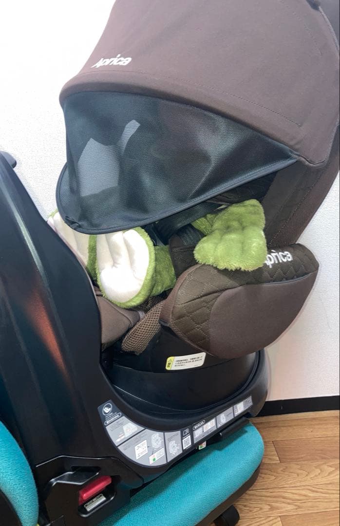アップリカ⭐️フラディアグロウデラックスISOFIXチャイルドシートクリーニング済
