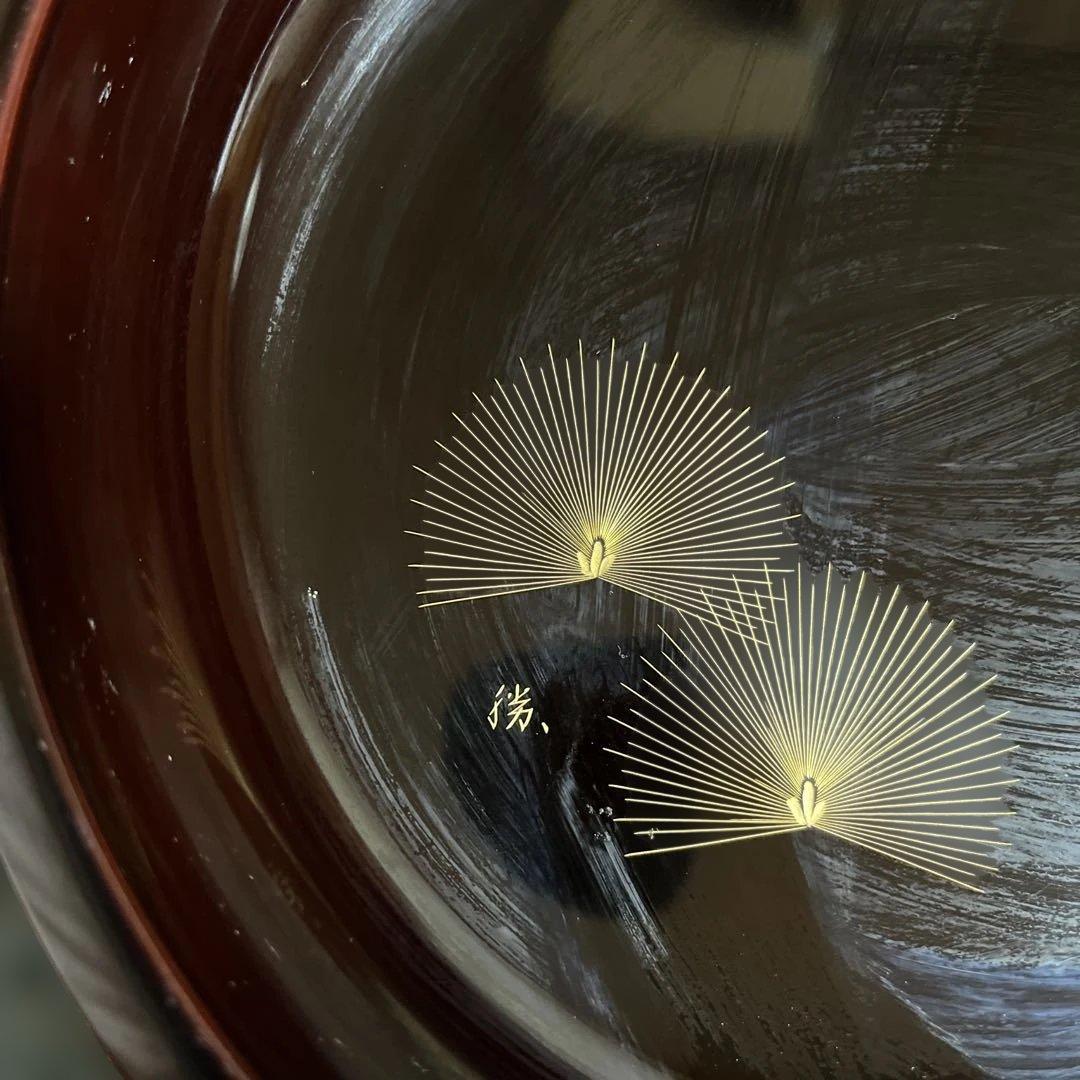 輪島塗　金色の扇模様　菓子入れ