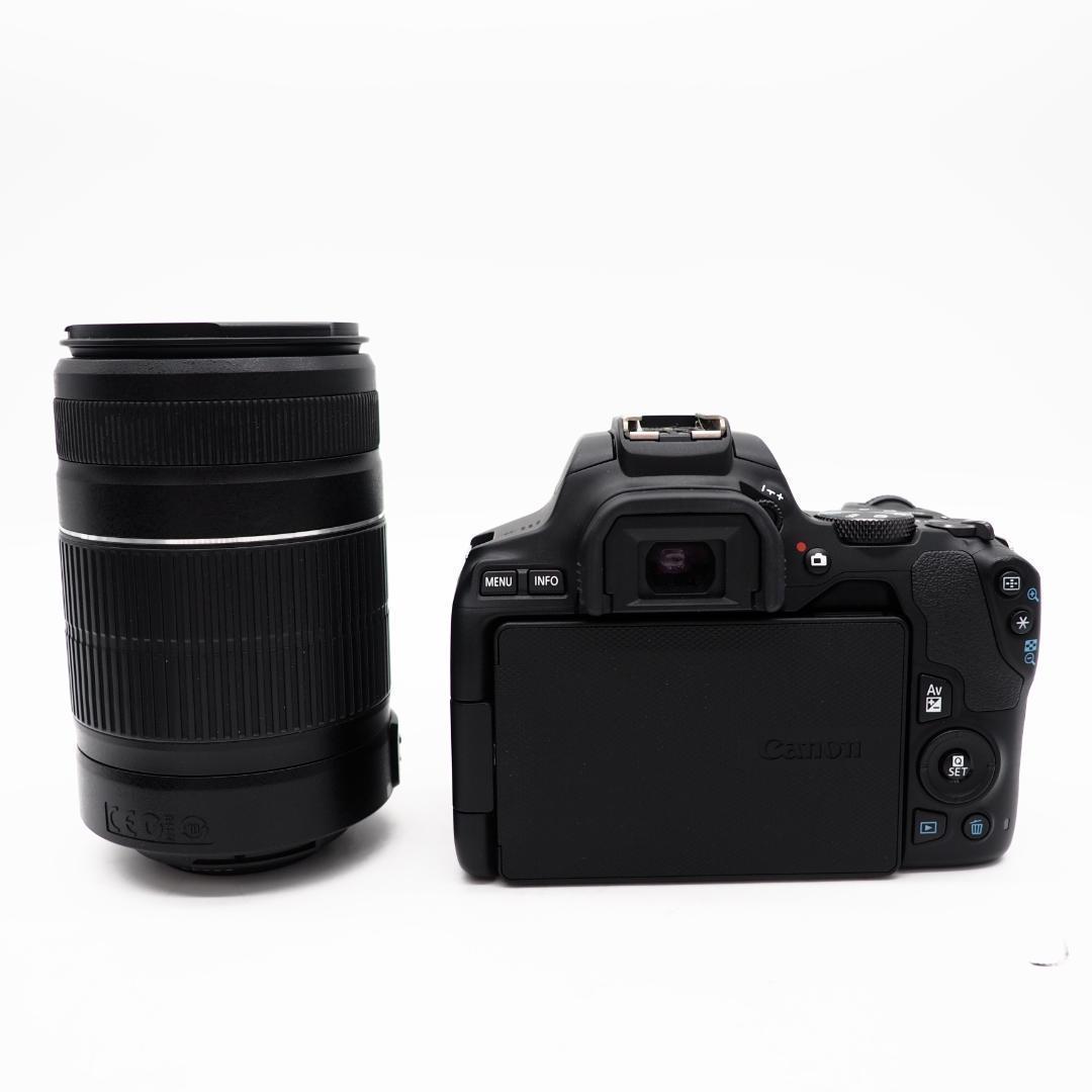 【ショット数5000回未満】Canon EOS KISS X10 ダブルレンズ