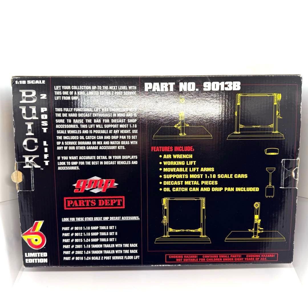 激レア　BUICK 2 POST LIFT 1:18スケール 限定版