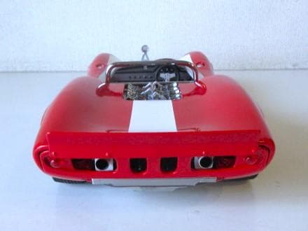 特価 gmp (1/18) ローラ T70 Spyder