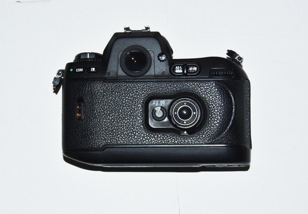 ニコン一眼レフF100