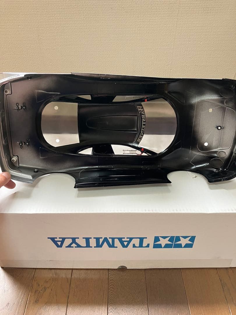 最終値下げ。タミヤ メルセデス・ベンツ CLK-GTR 完成済未走行ボディ