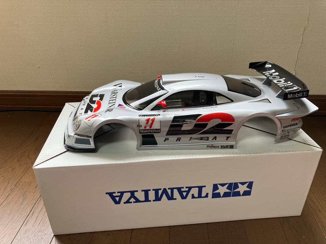 最終値下げ。タミヤ メルセデス・ベンツ CLK-GTR 完成済未走行ボディ