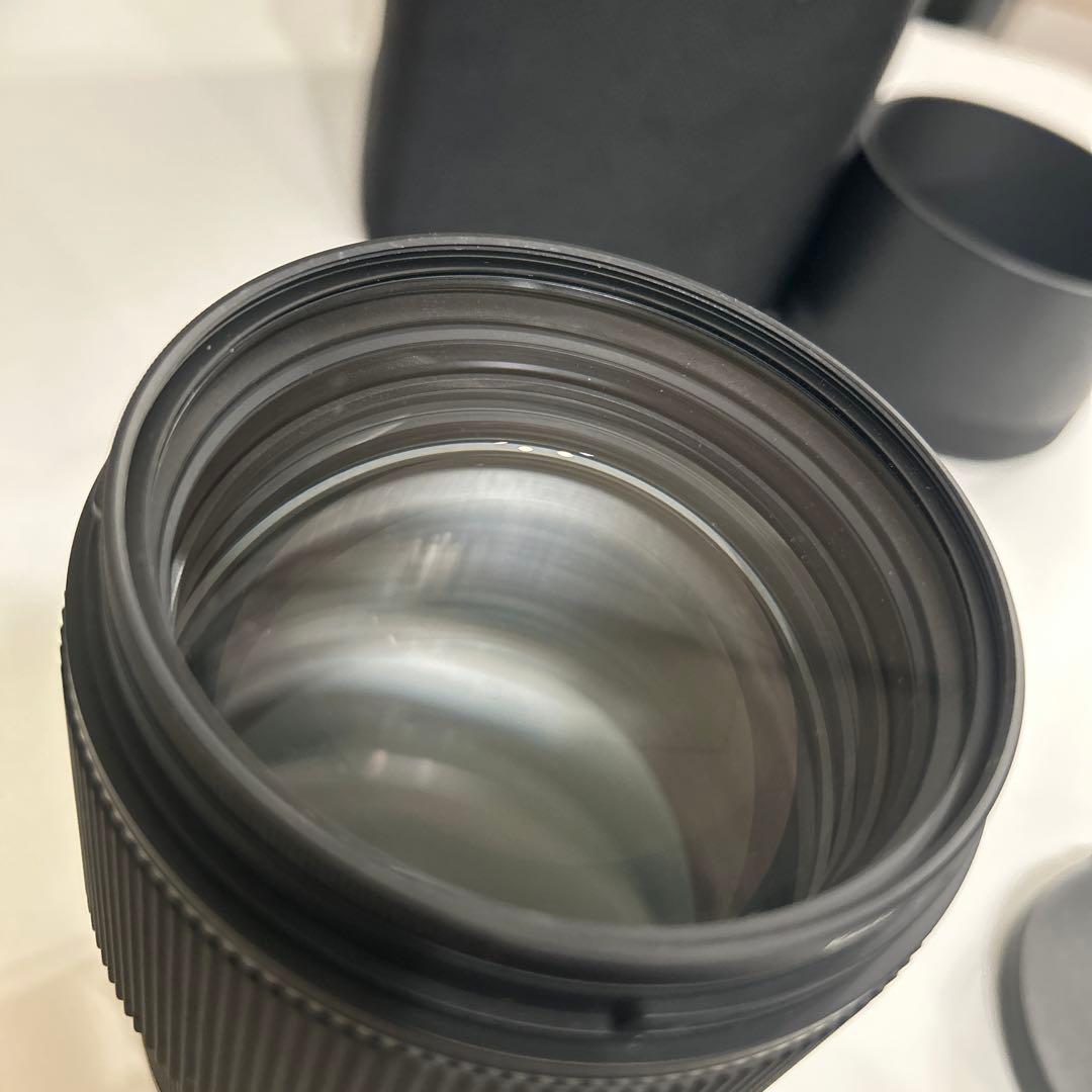 SGIMA 135mm F1.8 DG HSM | Art キャノンEFマウント