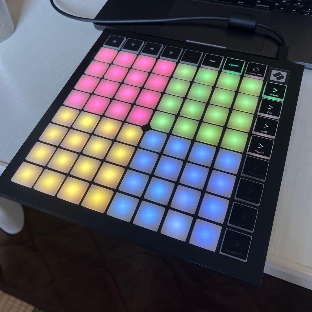 Novation Launchpad X 本体のみ