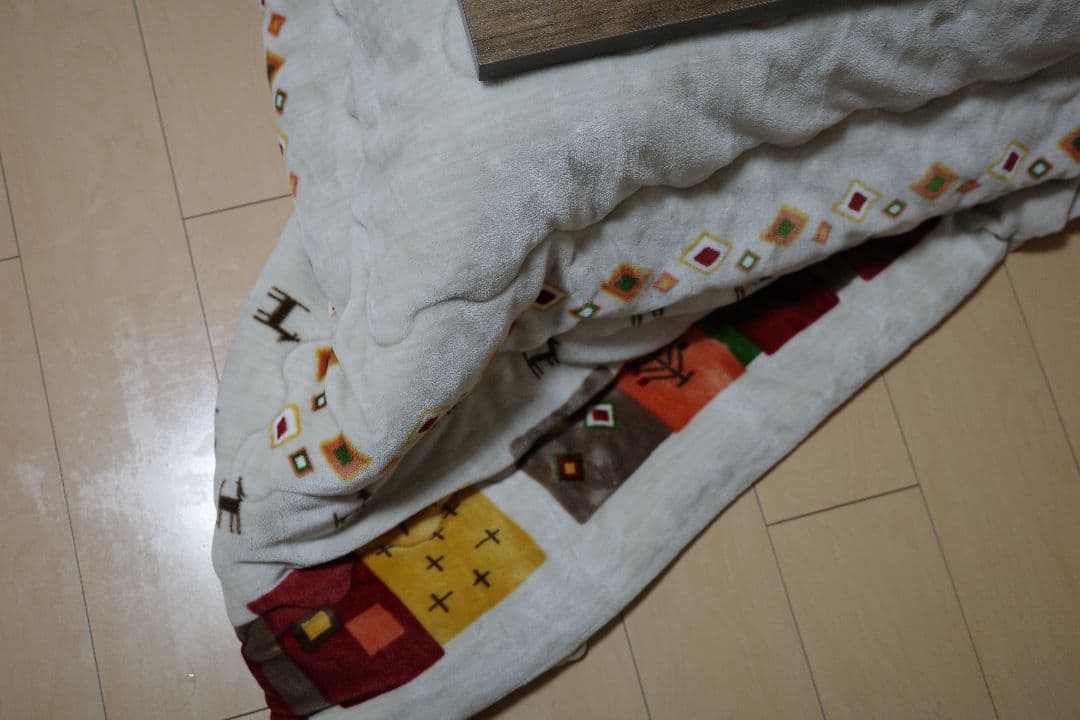 フ*ブ様 ニトリ　ダイニングこたつ(70cm×105cm)布団セット　こたつケー