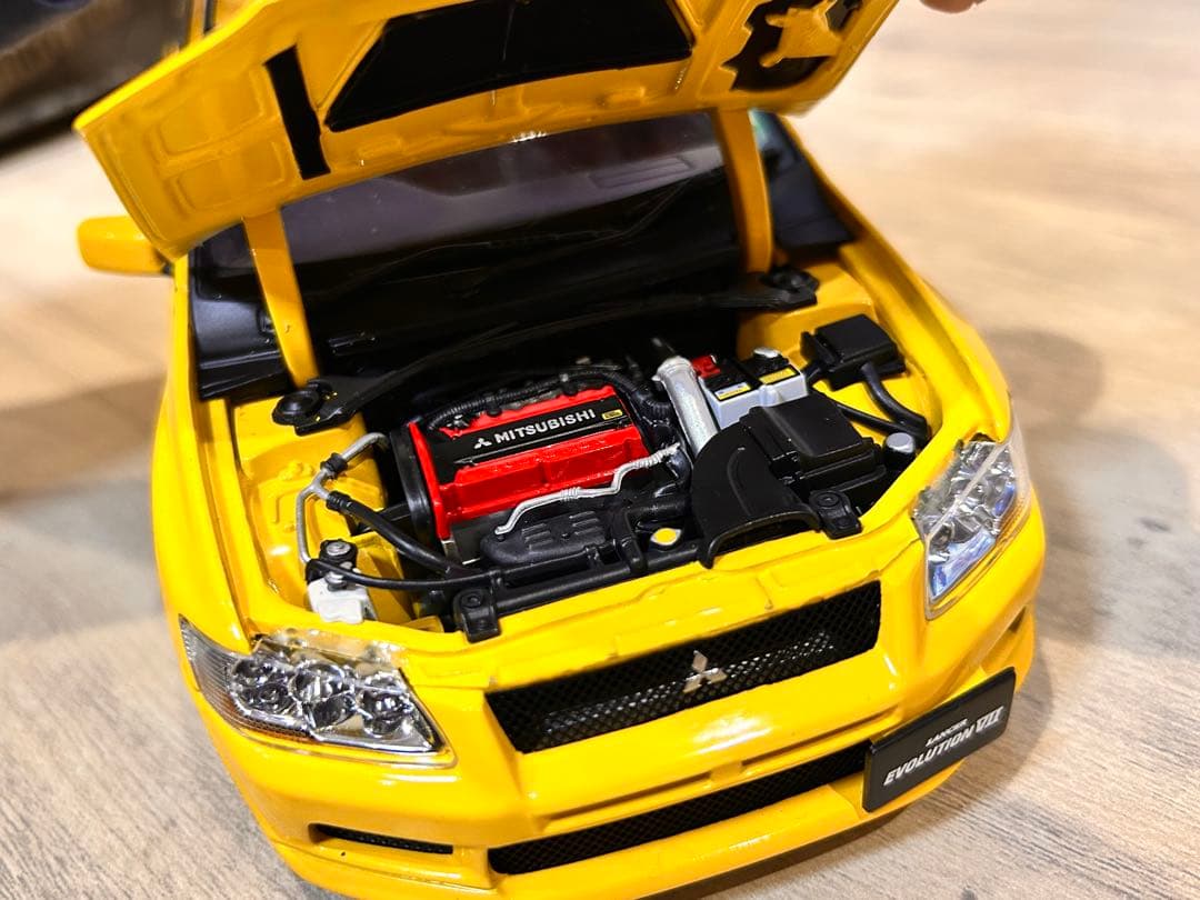 訳あり　オートアート　1/18 ランエボVII三菱 ランサーエボリューション