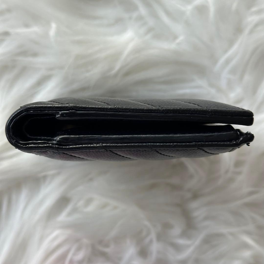 サンローラン YSL ブラック キルティング 二つ折り財布