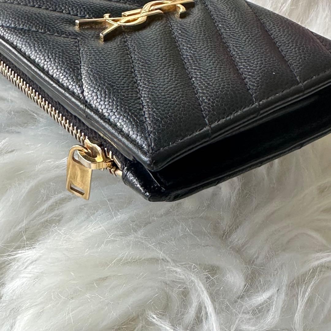 サンローラン YSL ブラック キルティング 二つ折り財布